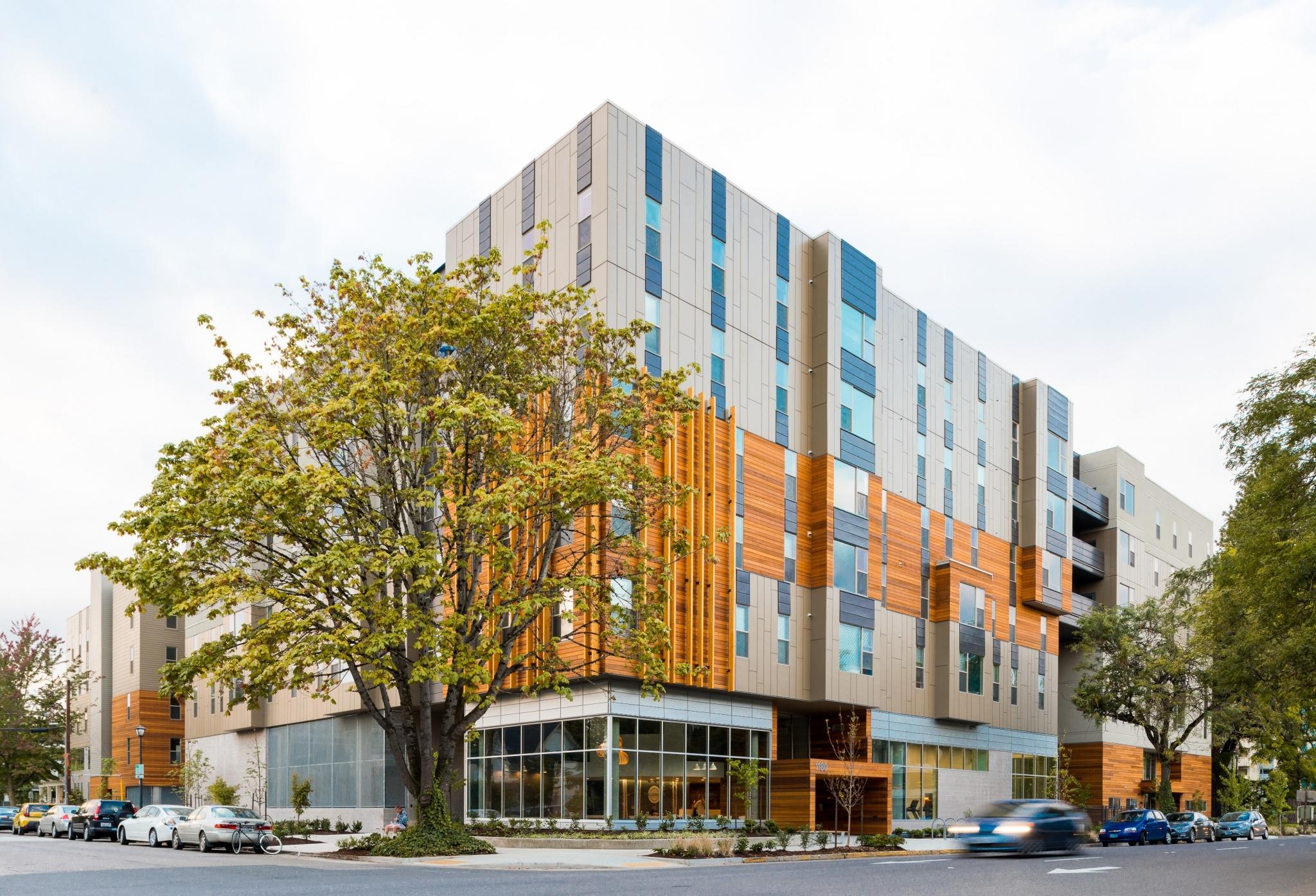 University of Oregon Subleases Rent College Pads