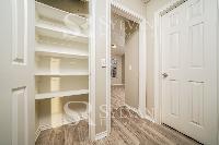 Click to view - 013-photo-closet-12422401.jpg