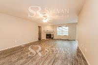 Click to view - 002-photo-living-room-11700427.jpg