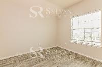 Click to view - 011-photo-bedroom-11700409.jpg