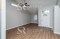 Click to view - 001-photo-living-room-12103955.jpg