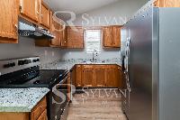 Click to view - 004-photo-kitchen-12103959.jpg