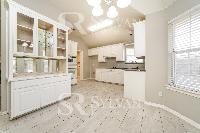 Click to view - 004-photo-dining-room-11594698.jpg