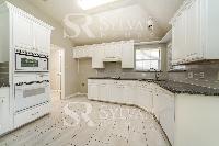 Click to view - 006-photo-kitchen-11594701.jpg