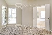 Click to view - 007-photo-main-bedroom-11594708.jpg