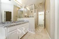 Click to view - 009-photo-main-bathroom-11594707.jpg