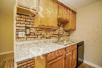 Click to view - 006-photo-kitchen-10046148.jpg