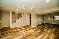 Click to view - 007-photo-family-room-10044416.jpg