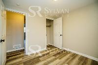 Click to view - 011-photo-bedroom-10044415.jpg