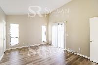 Click to view - 006-photo-main-bedroom-12504291.jpg