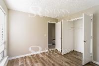 Click to view - 011-photo-bedroom-12504296.jpg