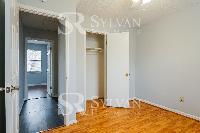 Click to view - 011-photo-bedroom-12368851.jpg