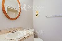 Click to view - 012-photo-bathroom-12368860.jpg