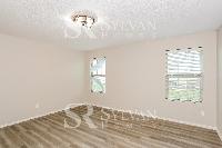 Click to view - 007-photo-main-bedroom-12105144.jpg