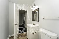 Click to view - 009-photo-main-bathroom-12662838.jpg