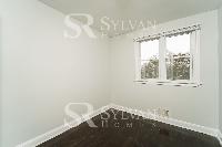 Click to view - 012-photo-bedroom-12662847.jpg