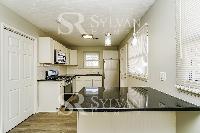 Click to view - 006-photo-kitchen-10067972.jpg