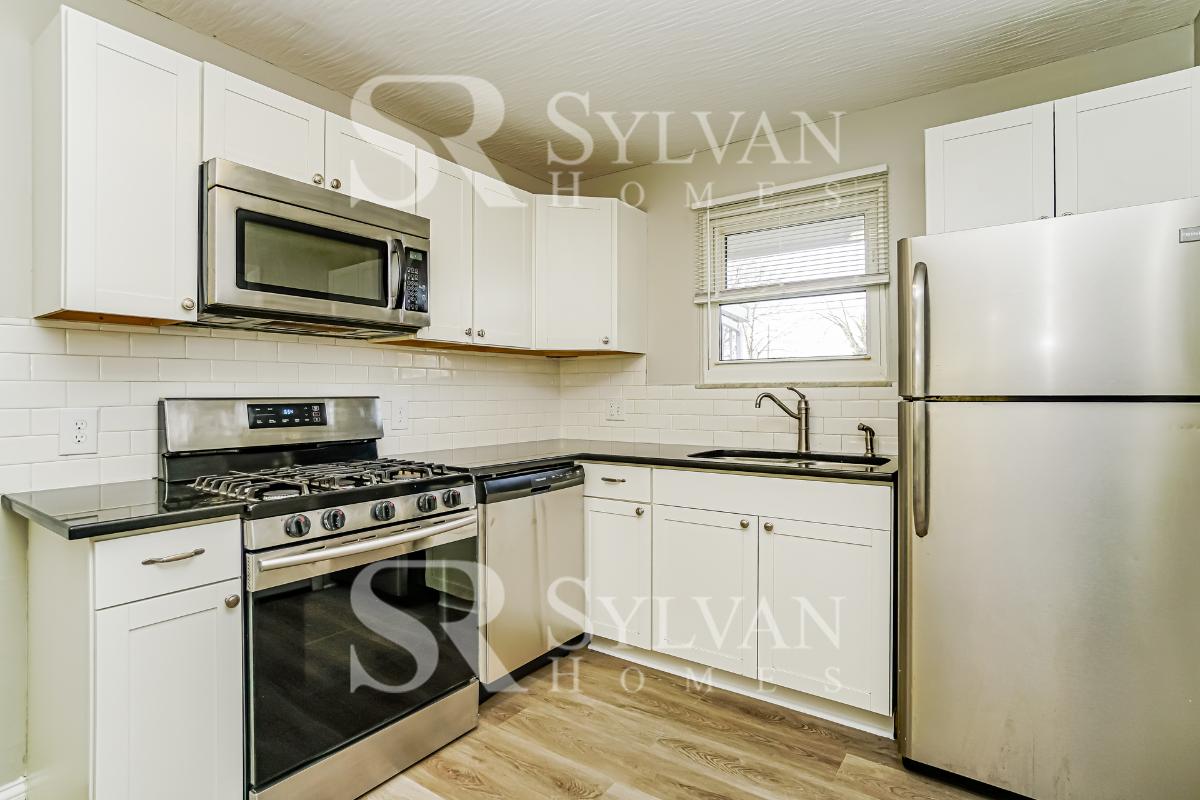 007-photo-kitchen-10067973.jpg