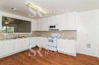 Click to view - 004-photo-kitchen-12537937.jpg