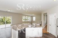 Click to view - 005-photo-kitchen-11329364.jpg