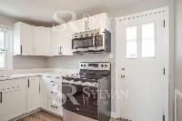 Click to view - 004-photo-kitchen-10812635.jpg