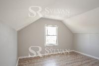 Click to view - 010-photo-bedroom-10812628.jpg