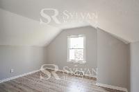 Click to view - 011-photo-bedroom-10812629.jpg