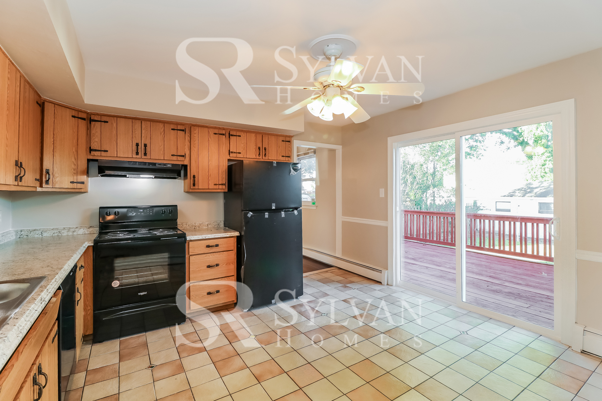 006-photo-kitchen-11929432.jpg