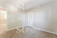 Click to view - 012-photo-bedroom-11929424.jpg