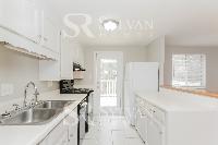 Click to view - 005-photo-kitchen-10821402.jpg