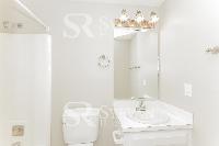 Click to view - 013-photo-bathroom-10821404.jpg