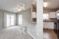 Click to view - 002-photo-living-room-12043448.jpg