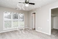 Click to view - 007-photo-main-bedroom-12043439.jpg