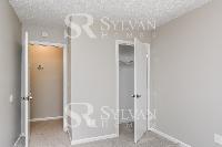 Click to view - 010-photo-bedroom-12043451.jpg