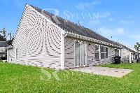 Click to view - 014-photo-rear-view-11728924.jpg