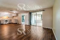 Click to view - 003-photo-dining-room-13576976.jpg