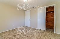 Click to view - 010-photo-bedroom-13576981.jpg