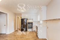 Click to view - 005-photo-kitchen-10236558.jpg