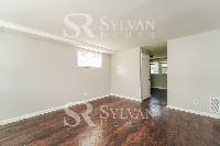 Click to view - 002-photo-living-room-12758998.jpg