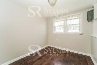 Click to view - 008-photo-bedroom-12758986.jpg