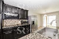 Click to view - 002-photo-kitchen-13852017.jpg