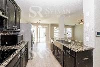 Click to view - 003-photo-kitchen-13852018.jpg