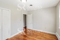 Click to view - 012-photo-bedroom-10896538.jpg