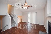 Click to view - 002-photo-living-room-8010997.jpg