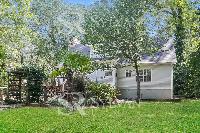 Click to view - 014-photo-rear-view-11813758.jpg