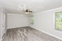 Click to view - 009-photo-main-bedroom-10855917.jpg