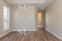 Click to view - 007-photo-main-bedroom-10366888.jpg