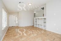 Click to view - 001-photo-living-room-11981090.jpg