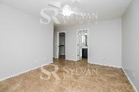 Click to view - 008-photo-main-bedroom-11981082.jpg