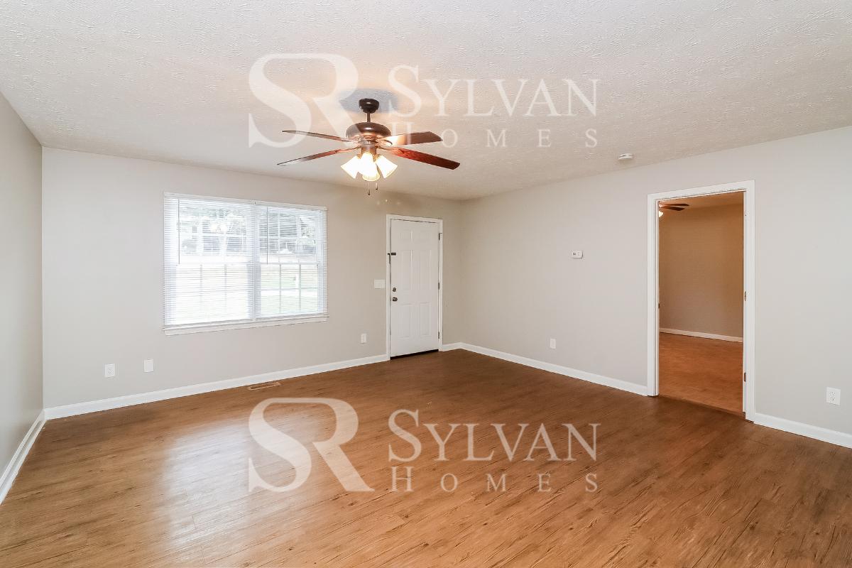 002-photo-living-room-11641166.jpg